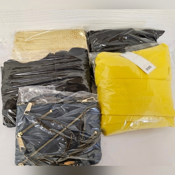 Mystery Box Five Piece Bundle in Women's Size 12 to 14 - Picture 2 of 2